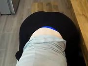 Prachtige rijpe blondine gefilmd terwijl ze losse seks heeft met zwarte mannen